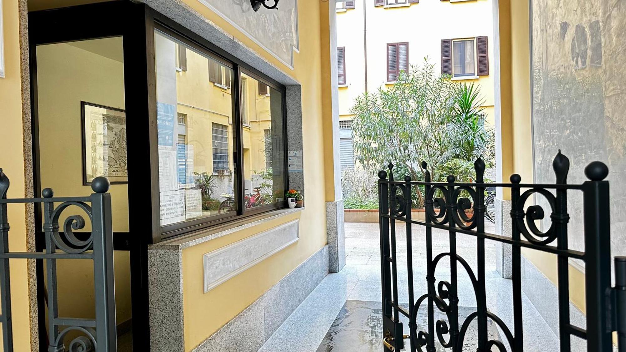 Lily Pads -Elegant Apartment- In The City Center Mailand Exterior foto